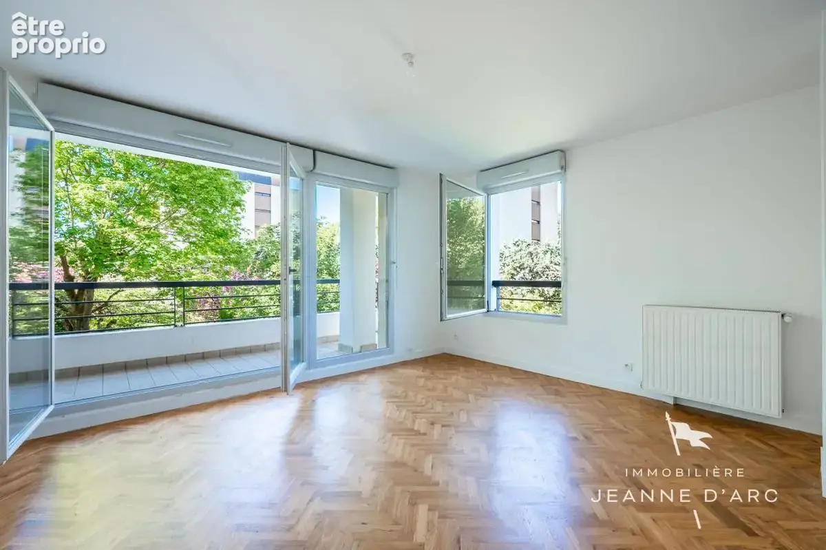 Versailles – Quartier Montreuil - 3 pièce 63,82 m² - Balcon - Stationnement Sous sol - Ascenseur- Cave - photo 6