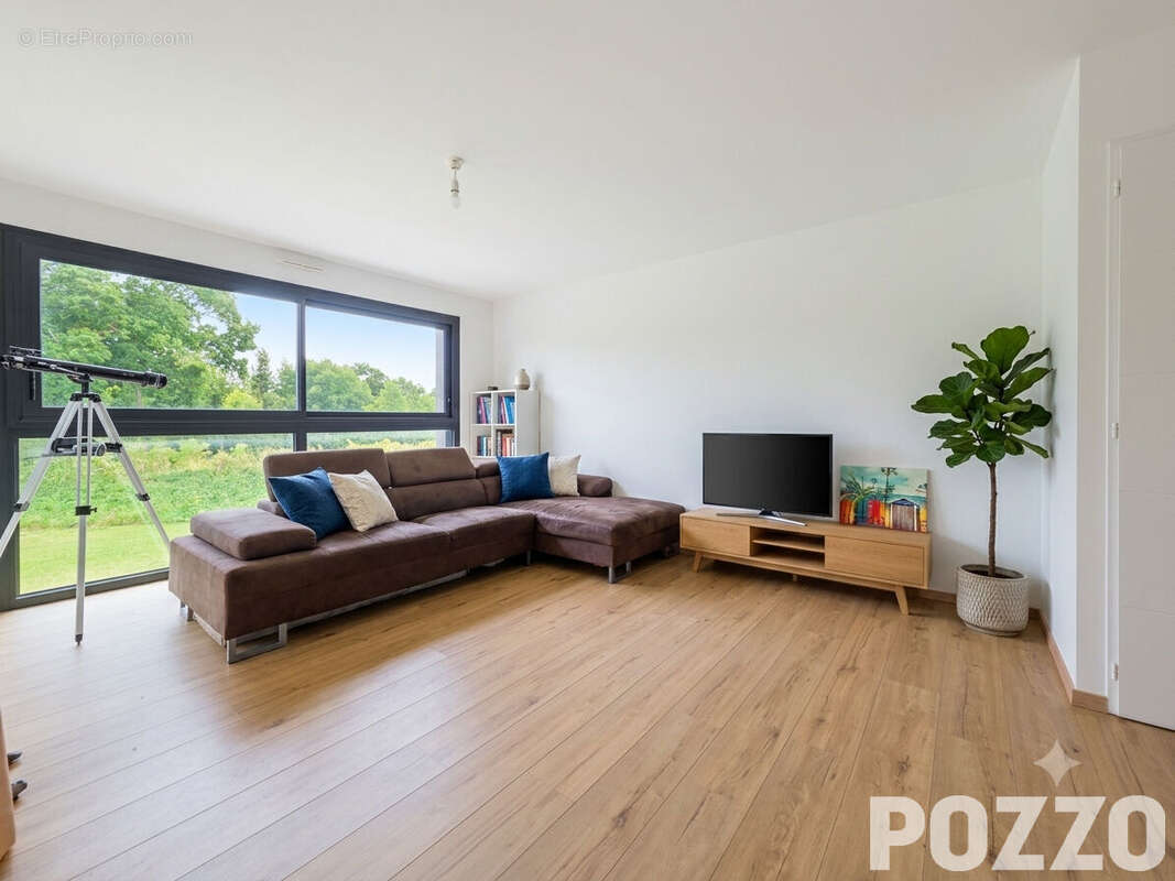 A vendre: Maison contemporaine à Quettreville Sur Sienne- à 8 kms de la mer- sans aucun voisinage - photo 12