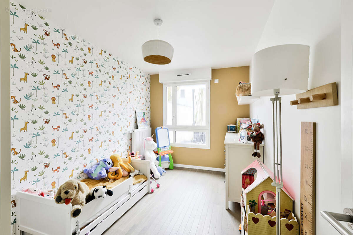 Appartement à COLOMBES