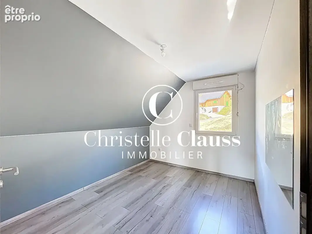 Maison contemporaine neuve - 5 pièces - 92.4 m² Willer-sur-Thur - photo 4