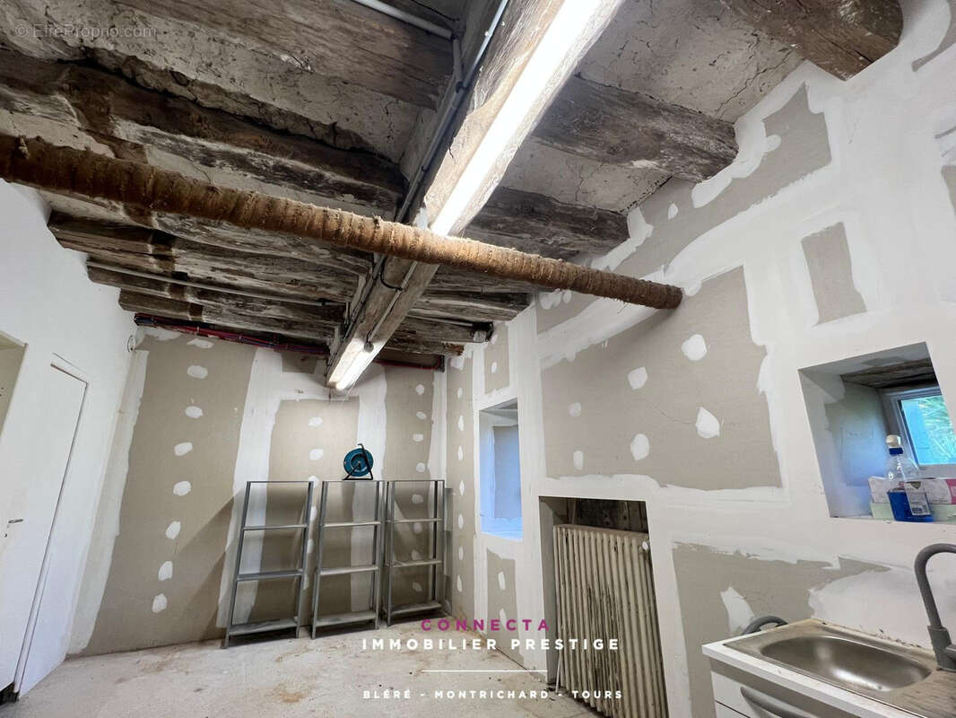 Maison à AZAY-SUR-CHER