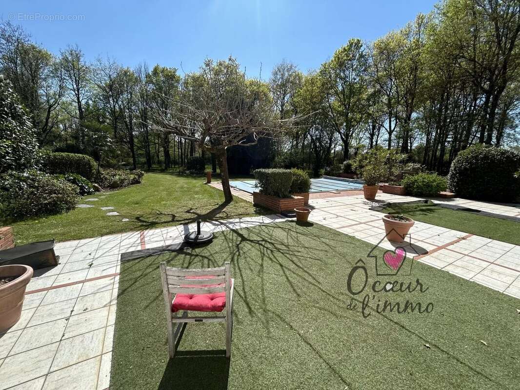 Maison à CHANTELOUP-LES-BOIS