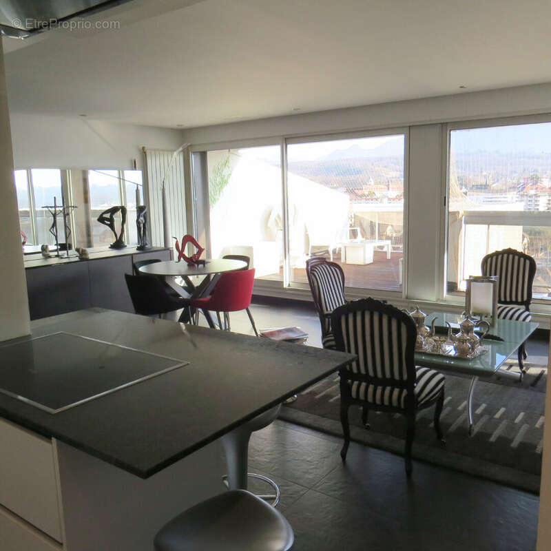 Appartement à THONON-LES-BAINS