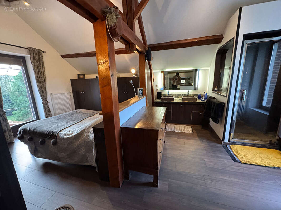 Maison de charme et ses dépendances  Saint Leger En Yvelines 4 pièces 124 m2 - photo 8