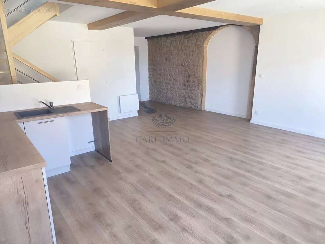 Appartement à VILLEFRANCHE-SUR-SAONE