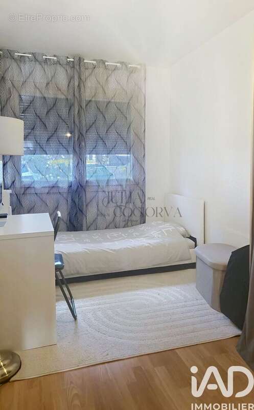 Photo 6 - Appartement à LIVRY-GARGAN