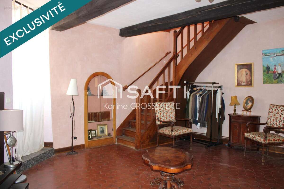 Photo 4 - Maison à LA ROCHE-EN-BRENIL