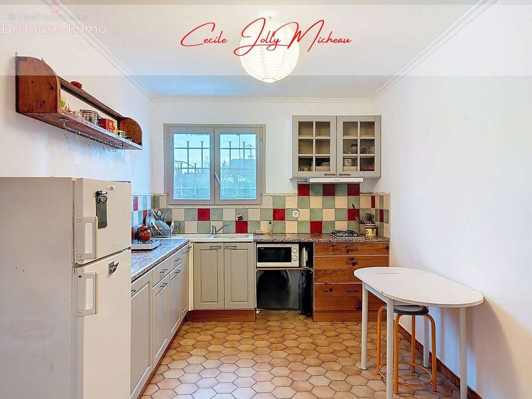 Maison 110 m² à Saint-Seurin-De-Cursac  - photo 76