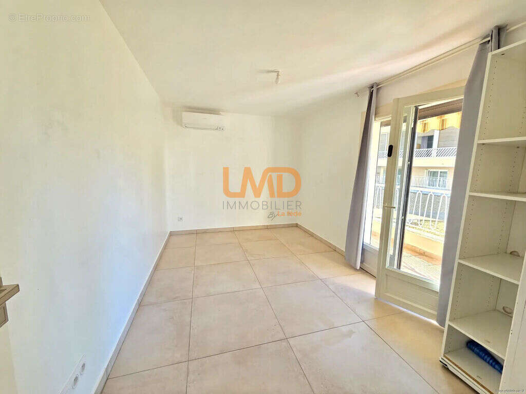 Appartement rénové proche centre ville et port - photo 11