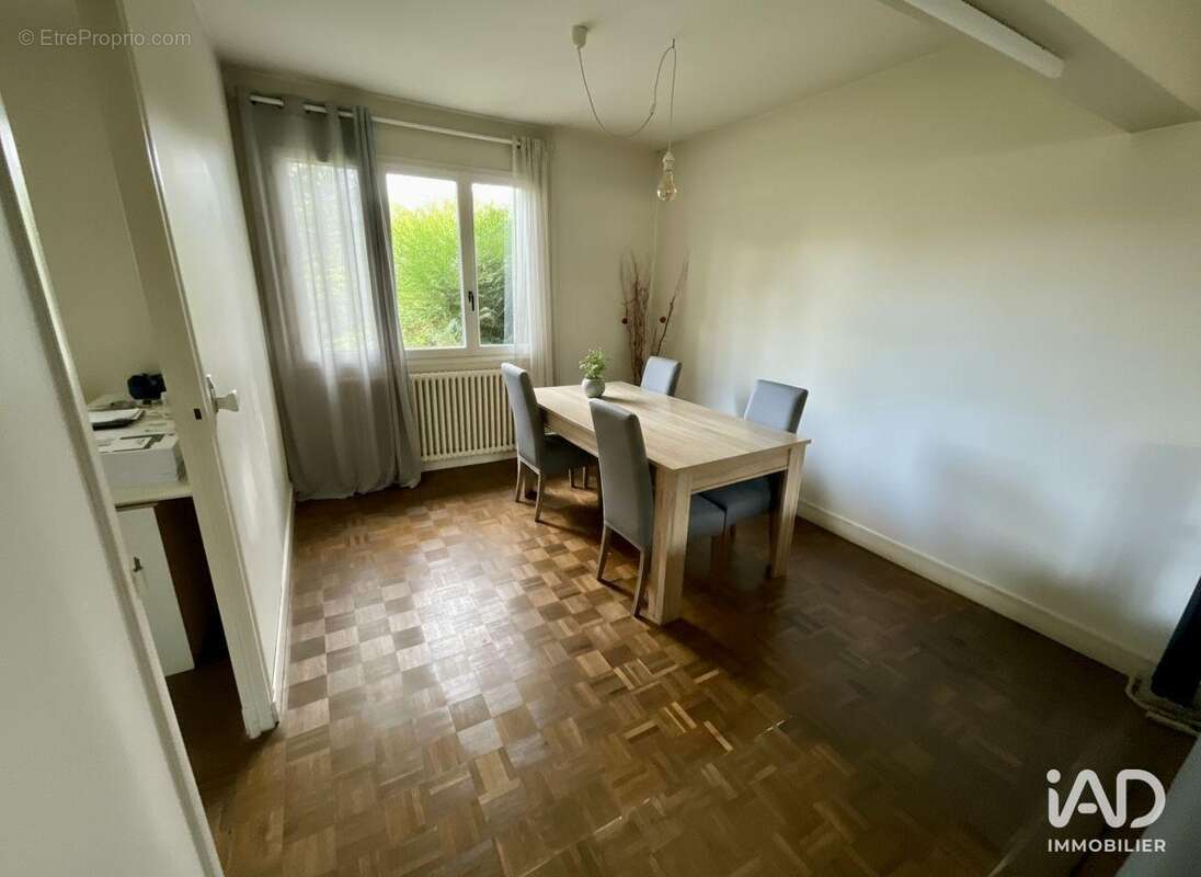 Photo 8 - Maison à ARPAJON