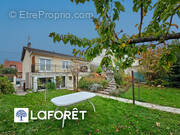 Maison à RIS-ORANGIS