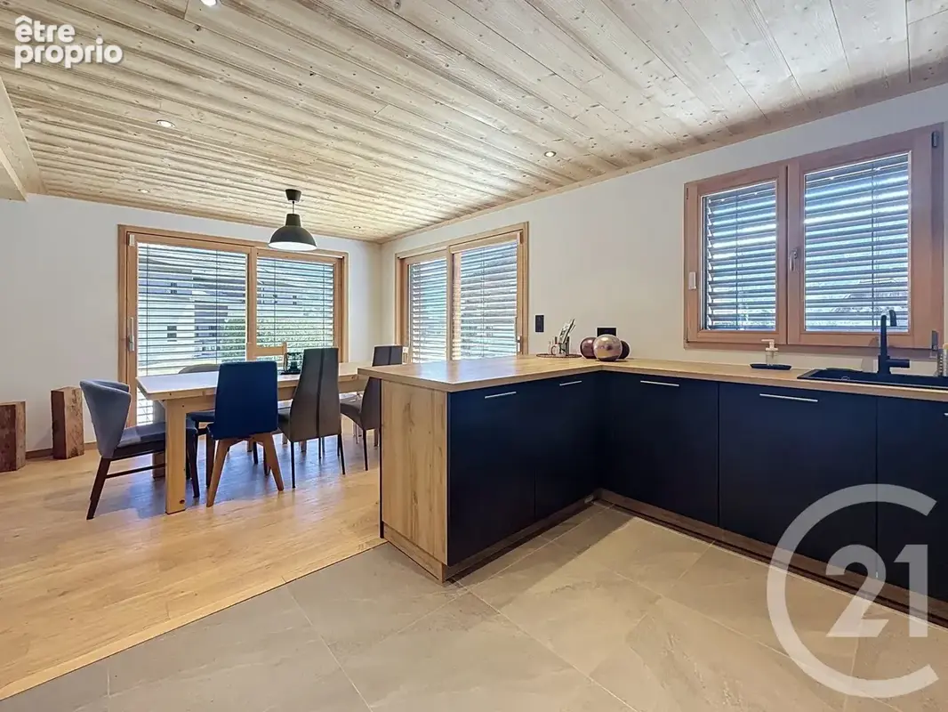 Maison 109 m² à Taninges  - photo 5