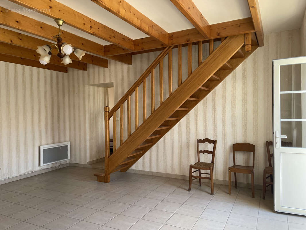 Maison à LE THOU