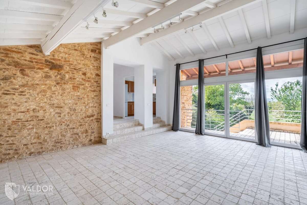 Maison à CHARNAY