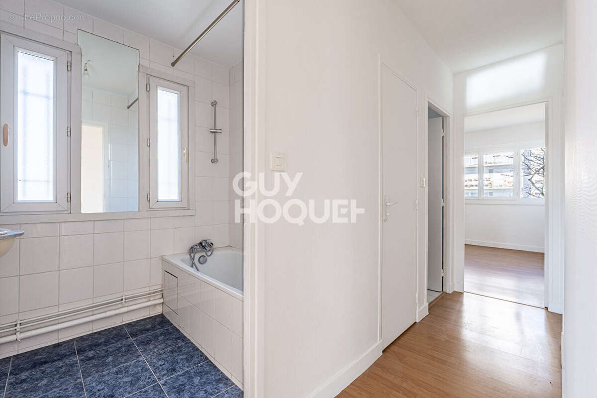 Appartement à ASNIERES-SUR-SEINE