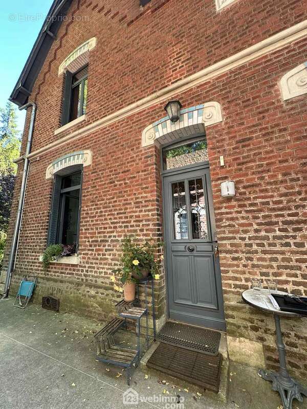 Découvrons l'intérieur - Maison à LAON