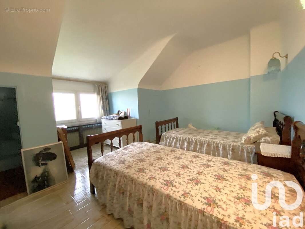 Photo 8 - Maison à CHENNEVIERES-SUR-MARNE