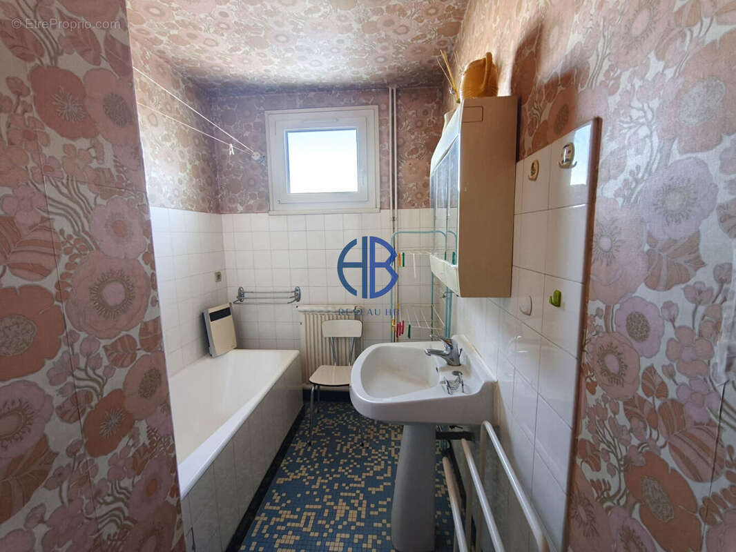 Appartement à RENAGE
