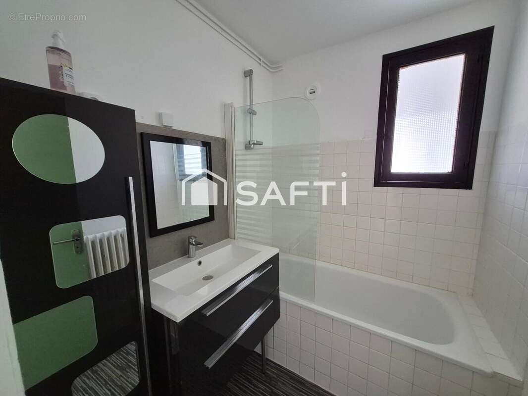 Photo 9 - Appartement à DESCARTES