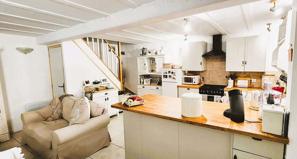 Appartement 78 m² à Pepieux  - photo 5