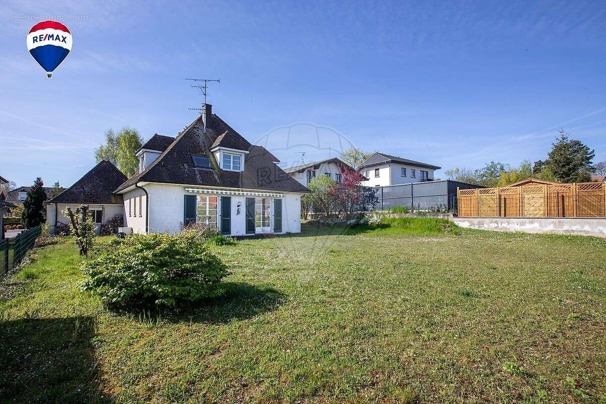 Maison à MORSCHWILLER-LE-BAS