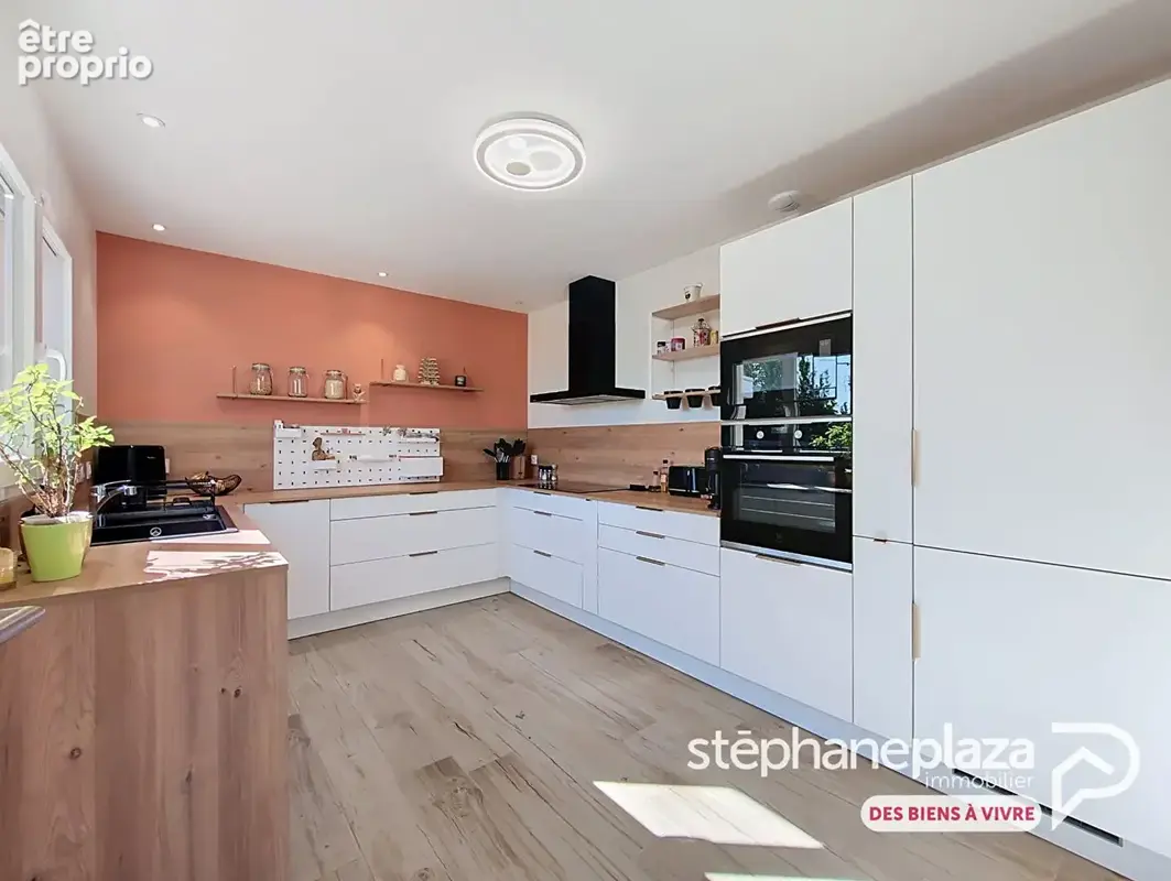 Maison de 2023 ; 124m² avec 3 chambres + suite parentale, buanderie, garage - Terrain 500m² - photo 7