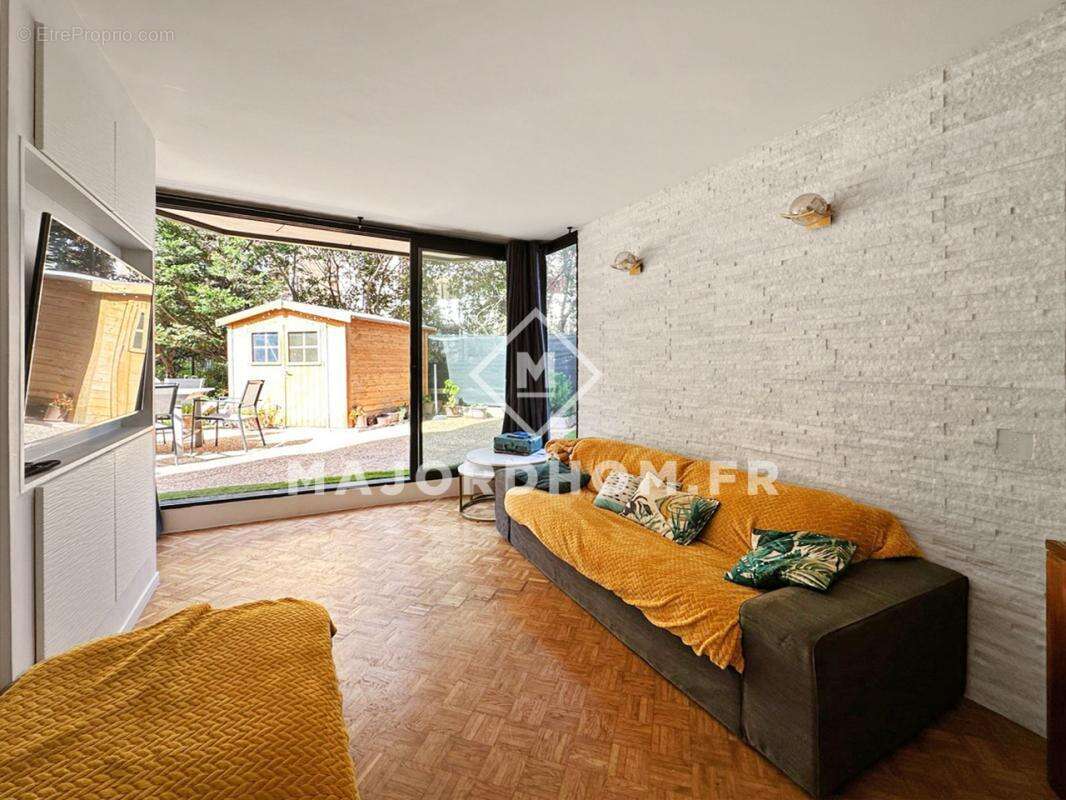 Appartement à MARSEILLE-8E