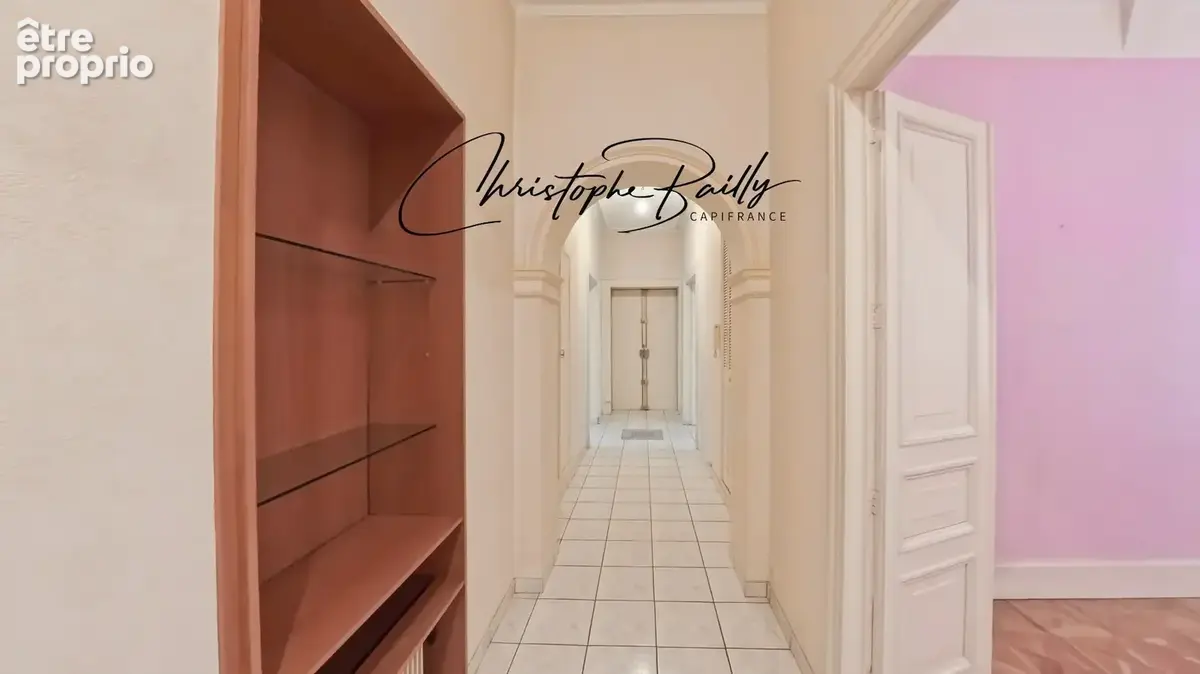 Toulouse Jean-Jaurès, appartement haussmannien familial de 158 m² avec balcon filant et ascenseur - Garage en sus - photo 11