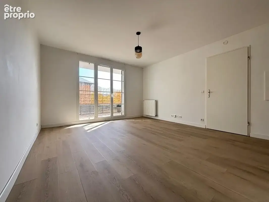 Appartement 2 pièces 41 m² à vendre à Saint-Pierre-Du-Perray (91280) - photo 2