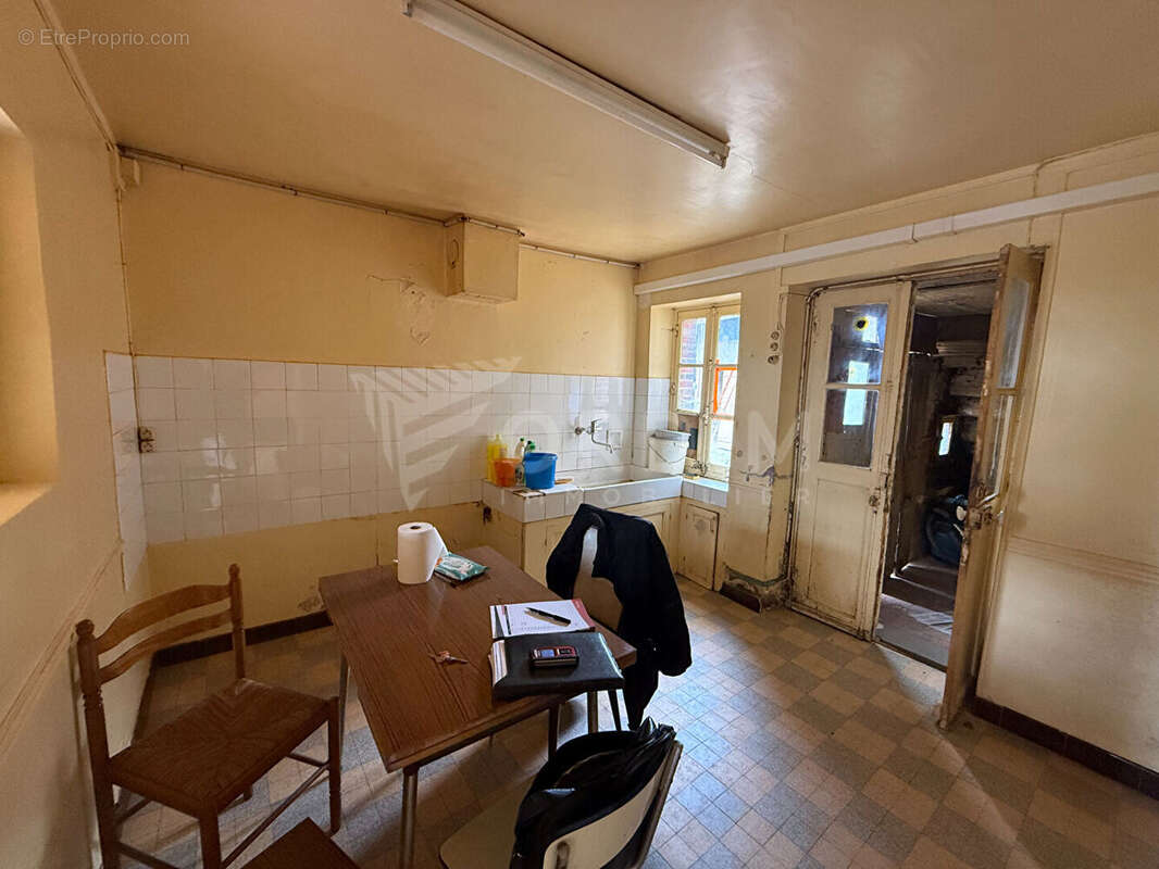 Maison à BITRY