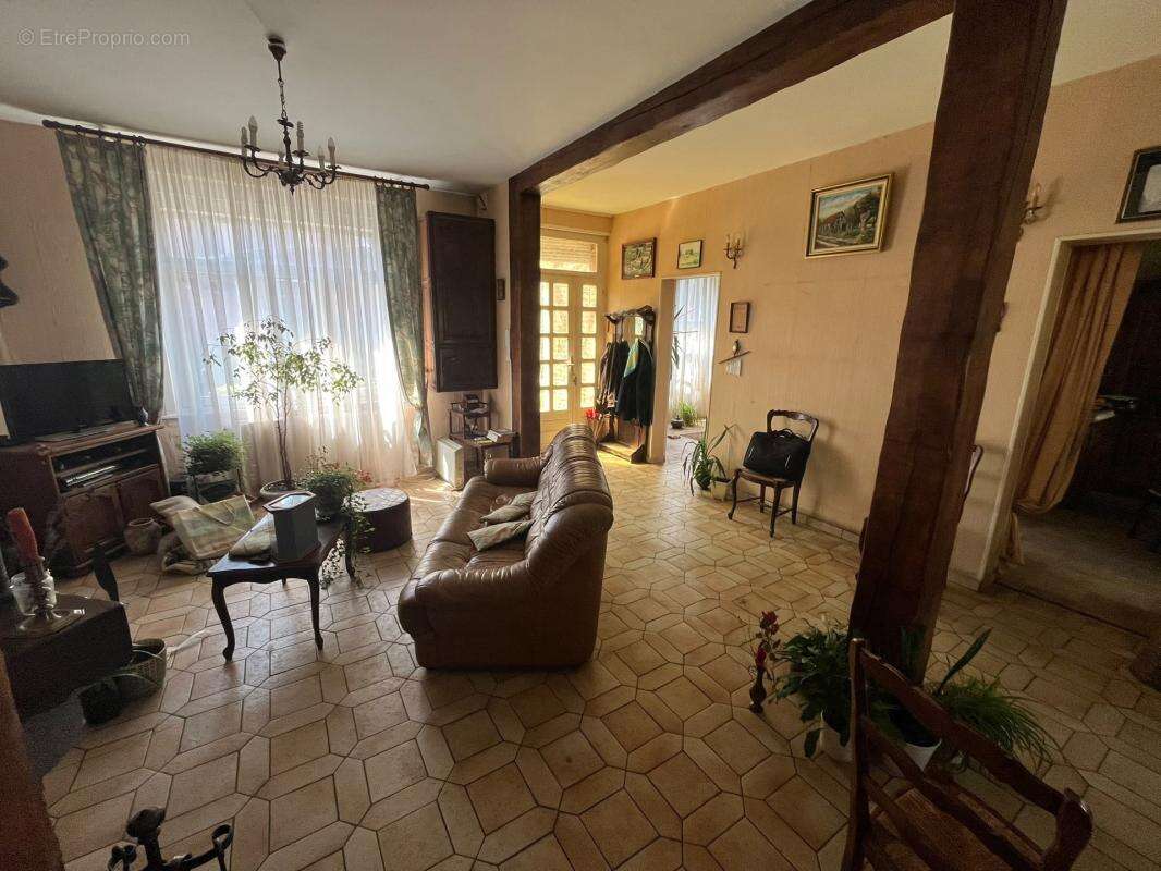 Maison Bourgeoise, 3 chambres ,Jardin Arboré  et garage - photo 3
