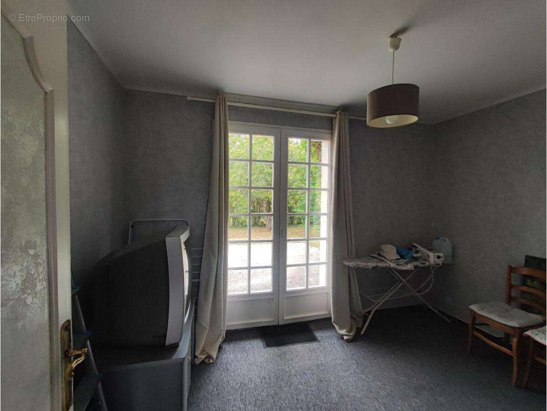 Maison 140 m² à Valframbert  - photo 13