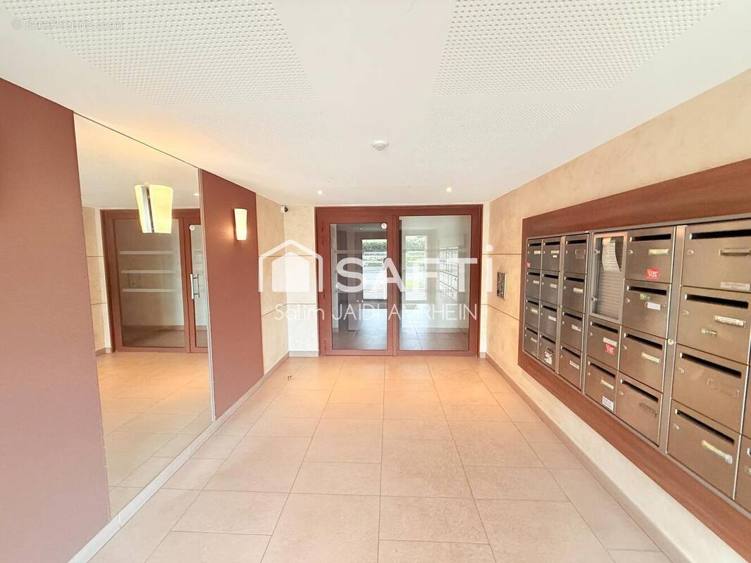 Photo 1 - Appartement à BRIE-COMTE-ROBERT