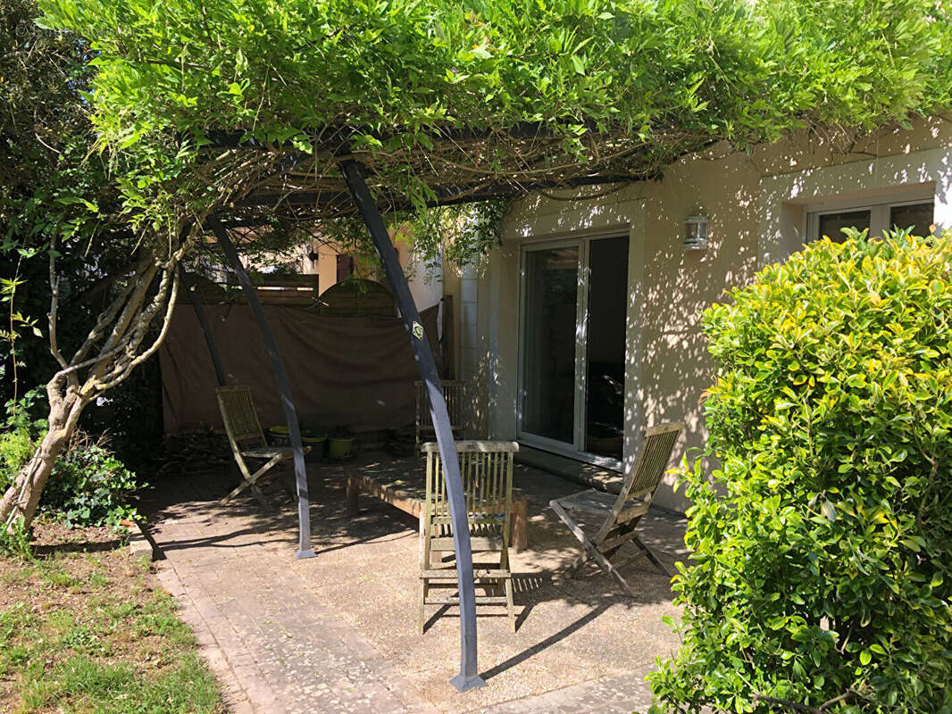 Maison à TOUSSUS-LE-NOBLE