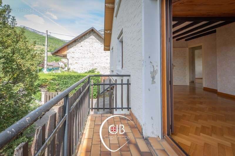 Appartement à SAINT-ALBAN-LEYSSE