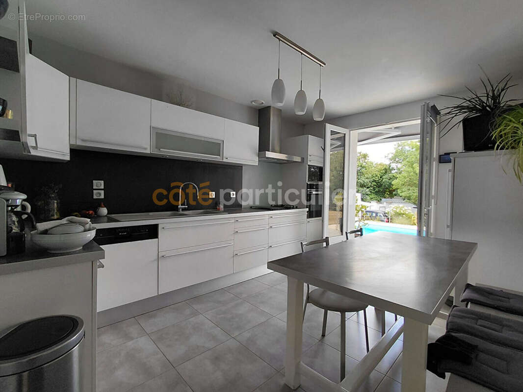 Maison 145m² habitables - LA JARRIE - photo 14