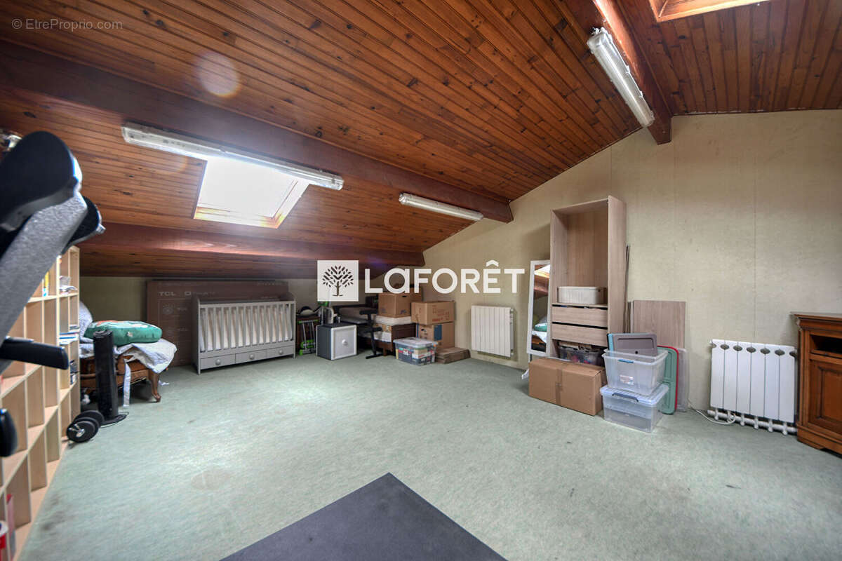 Maison à LISLE-SUR-TARN