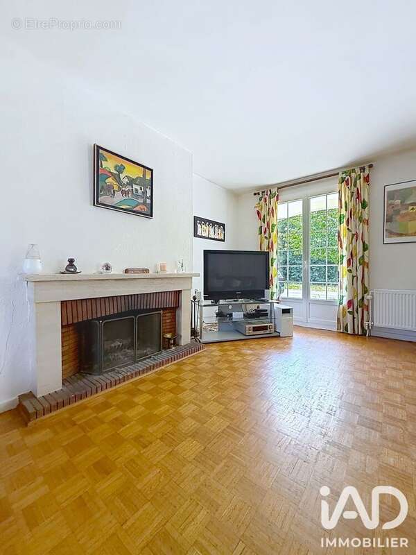 Maison 212 m² à Mennecy  - photo 7