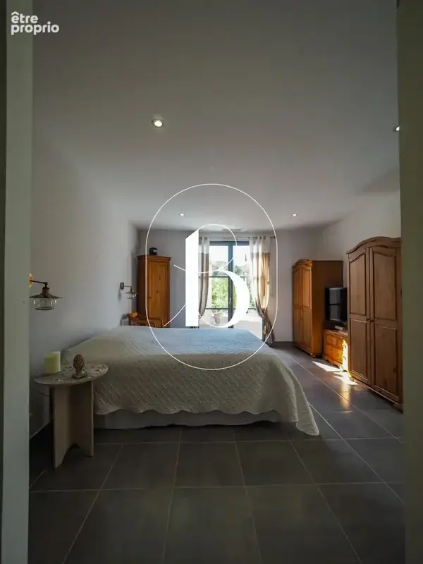 A proximité immédiate du centre ville d'Uzès - Superbe contemporaine de plain pied - photo 14