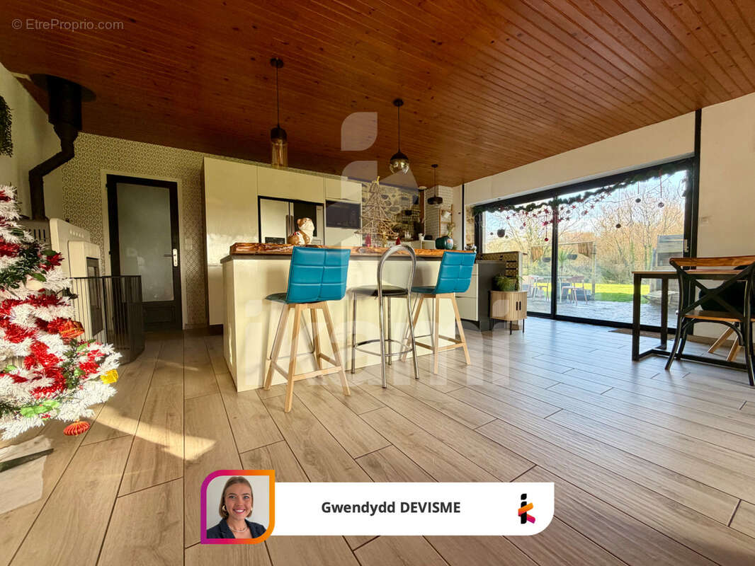 Maison à PLONEOUR-LANVERN