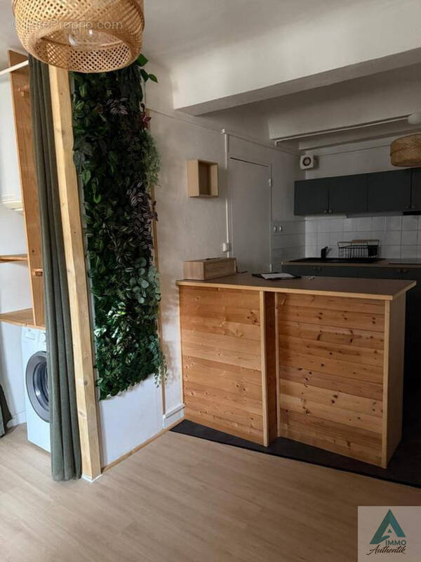Appartement à ROQUEVAIRE