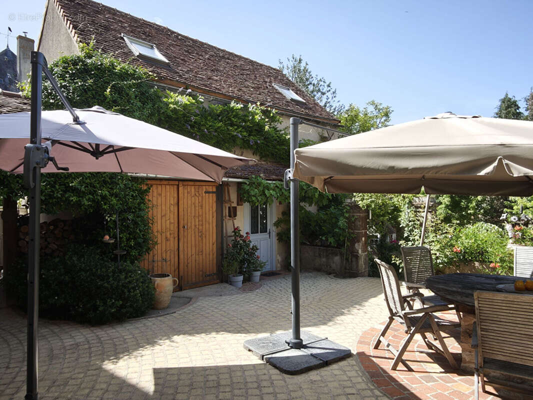 Maison à CHAILLAC