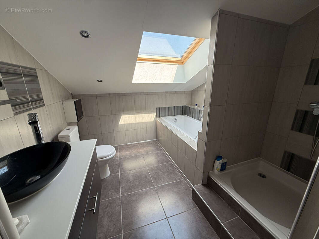 Maison à VRIGNE-MEUSE