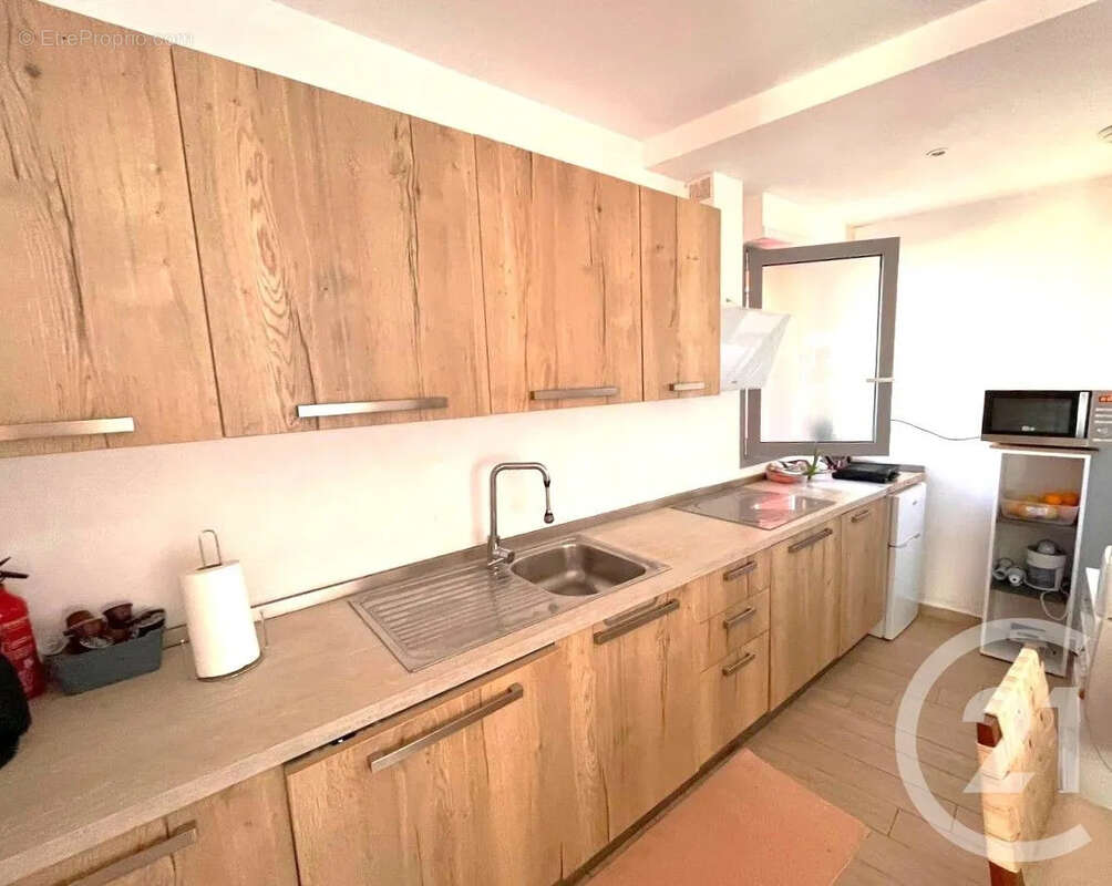 Appartement à ROQUEBRUNE-CAP-MARTIN
