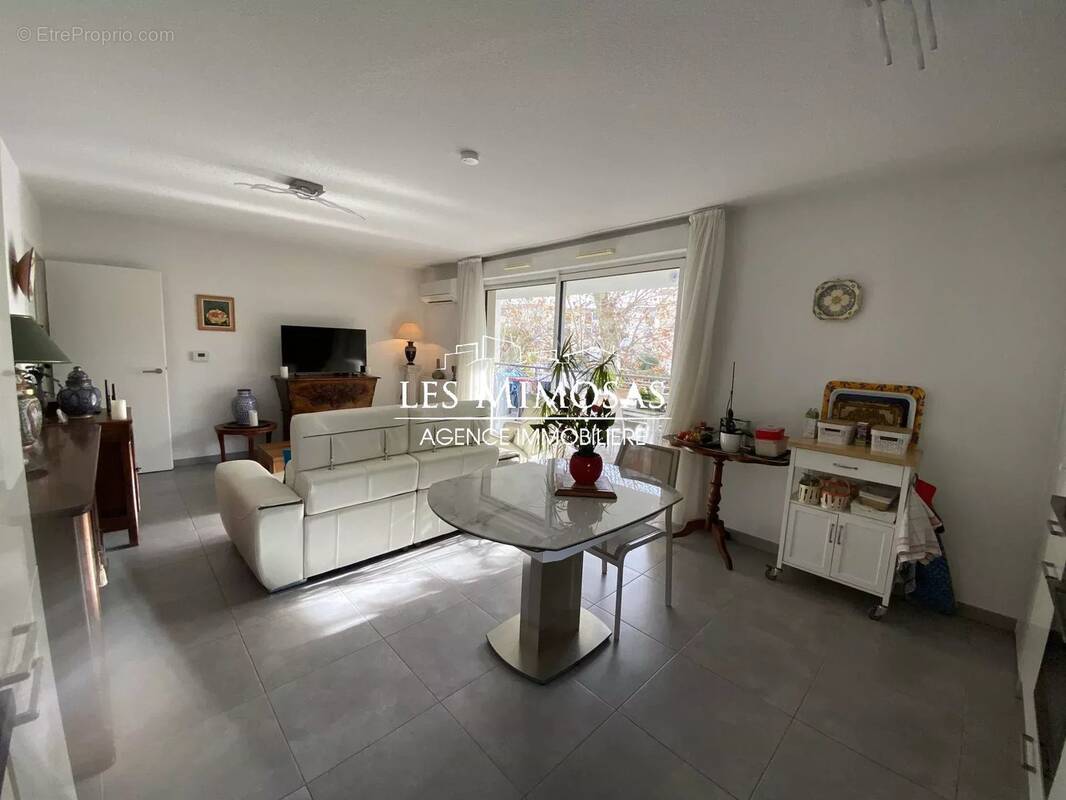 Appartement à FREJUS