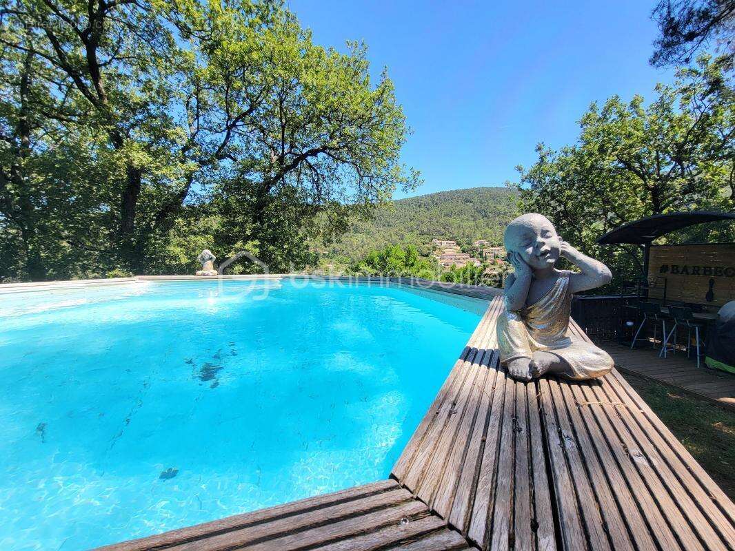 Maison à SOLLIES-TOUCAS