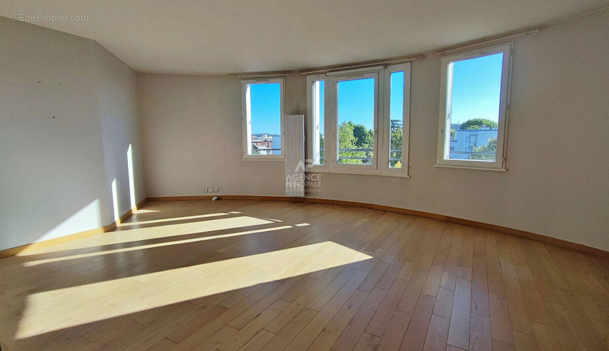 Appartement à ERMONT