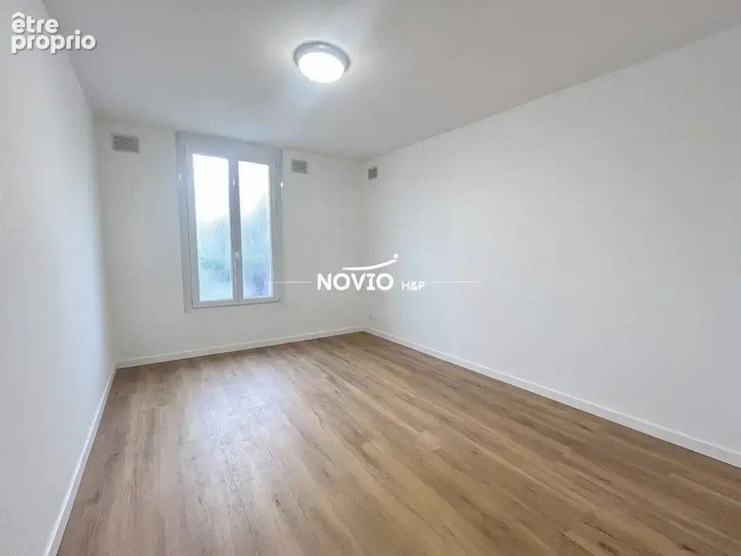 Maison 6 pièces 137 m² à vendre à Chatellerault (86100) - photo 4