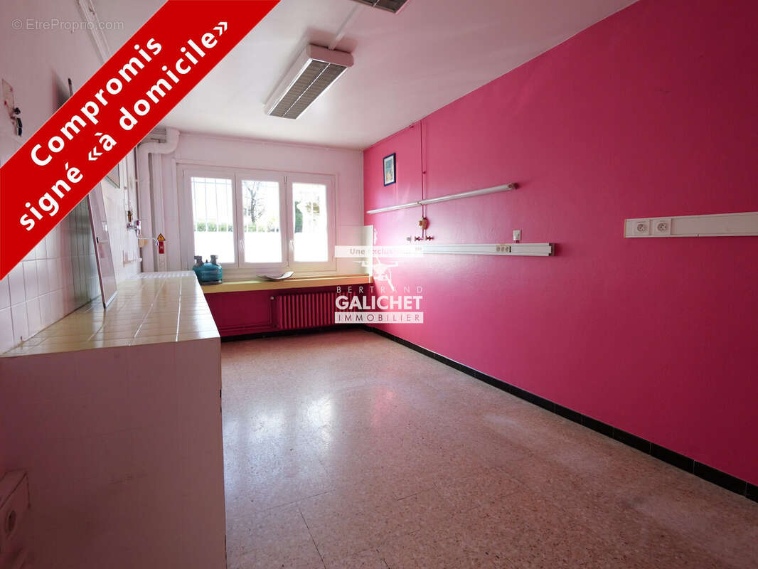 Commerce 165 m² à Gap  - photo 3