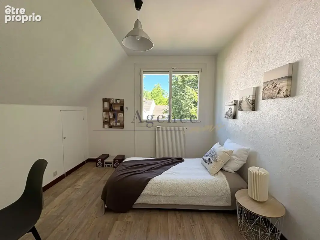 Maison Parc des Aigles  150m² - photo 11